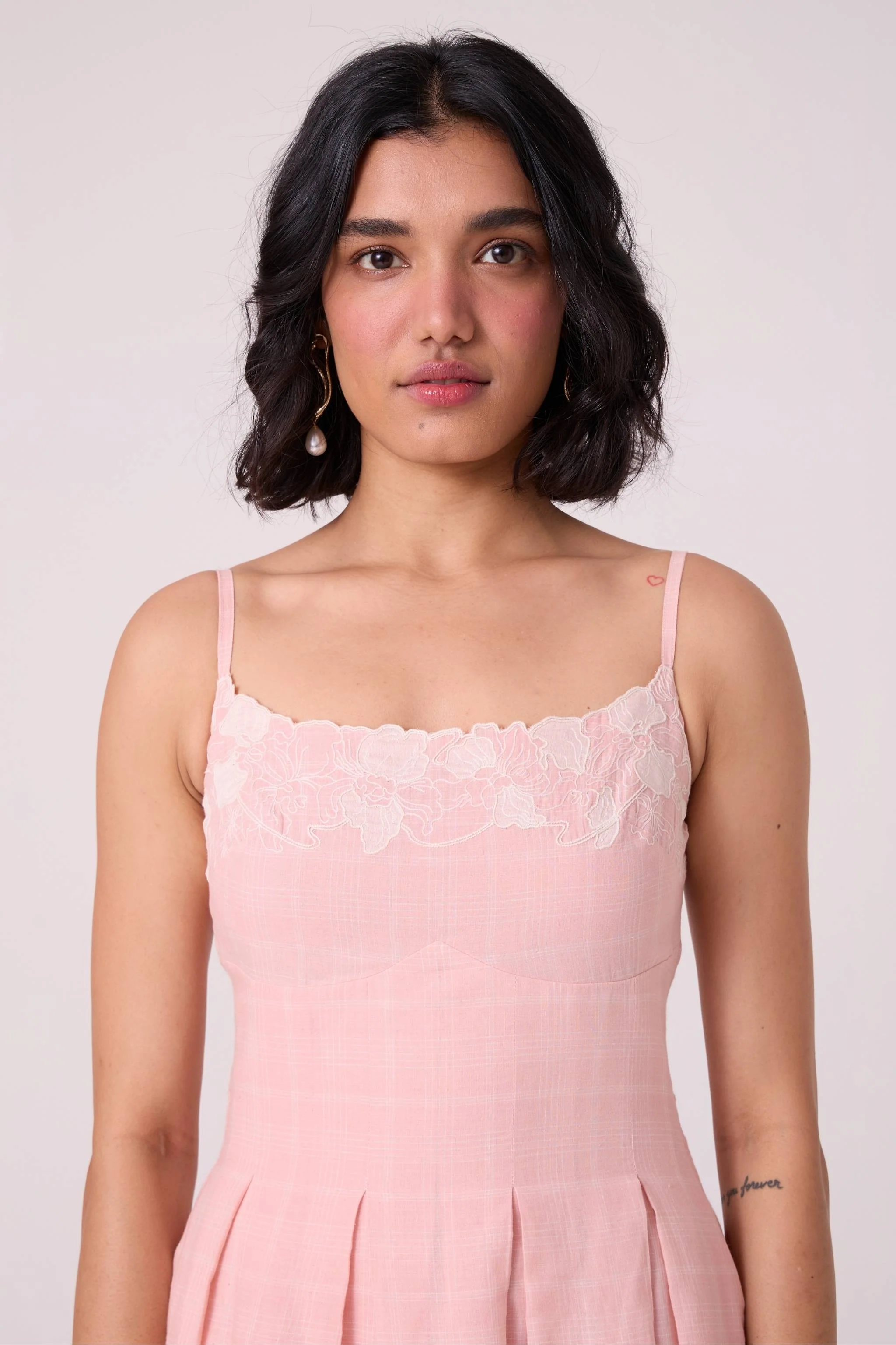 Ai Pink Embroidered Handwoven Dress - Image 4