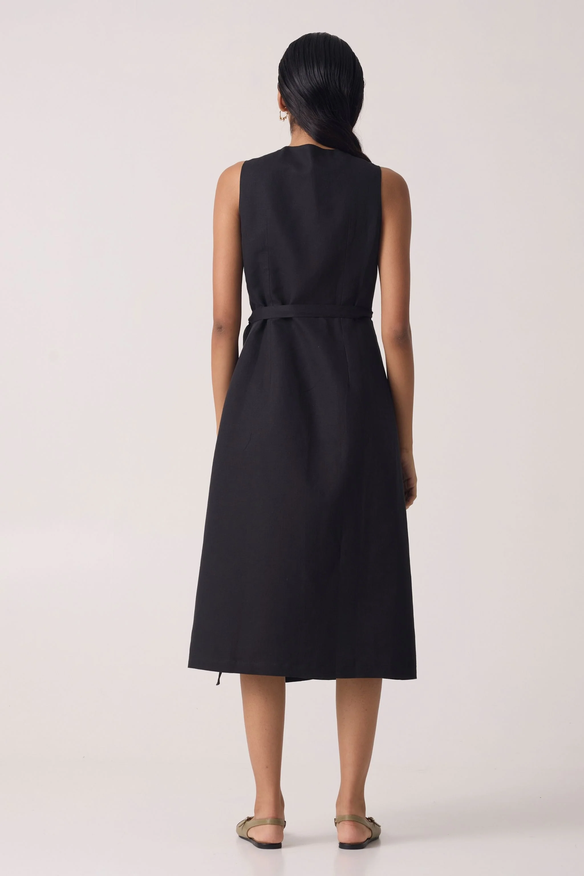 Arandi Black Wrap Dress - Image 7