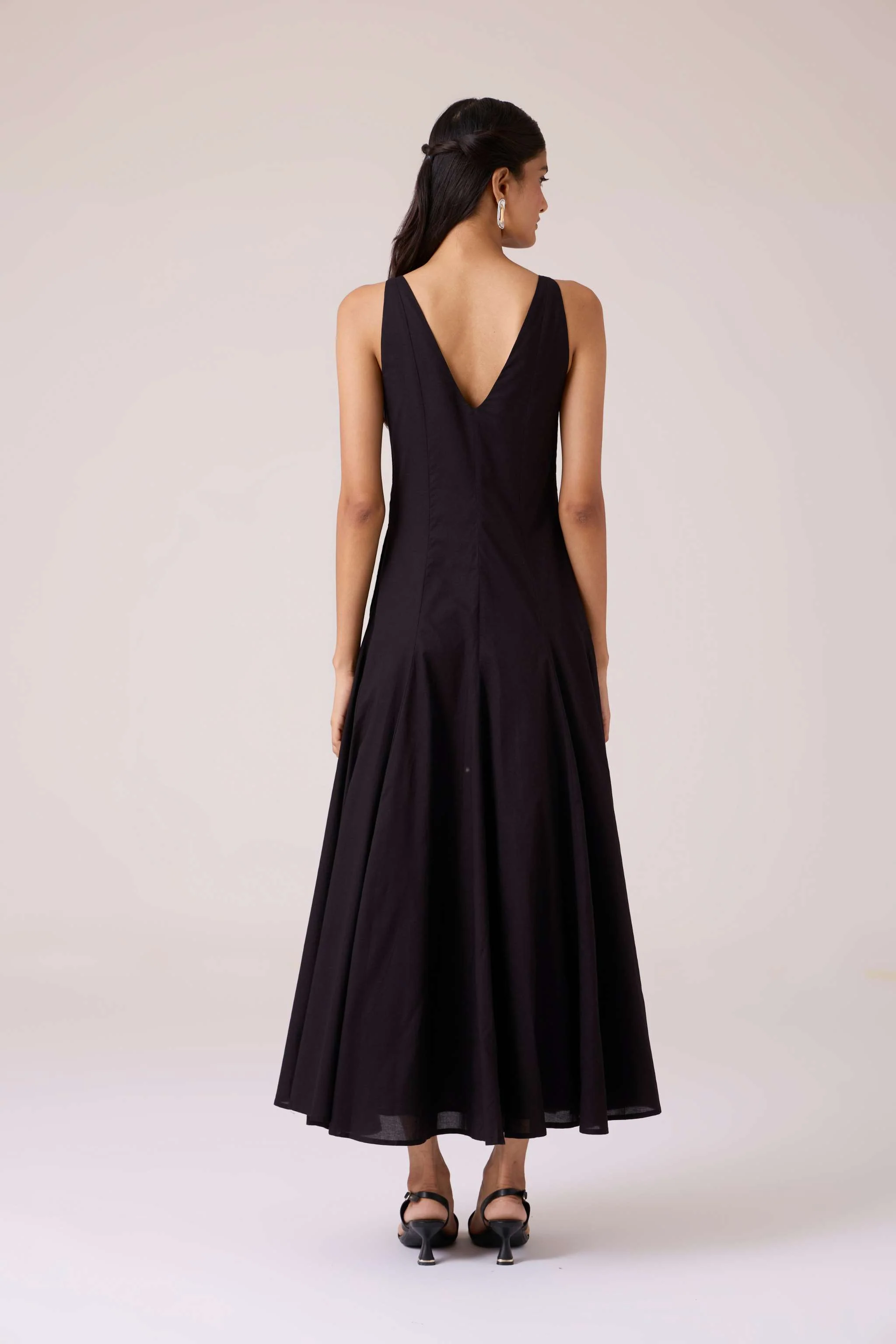 Aurora Black Panelled Dress - Image 11