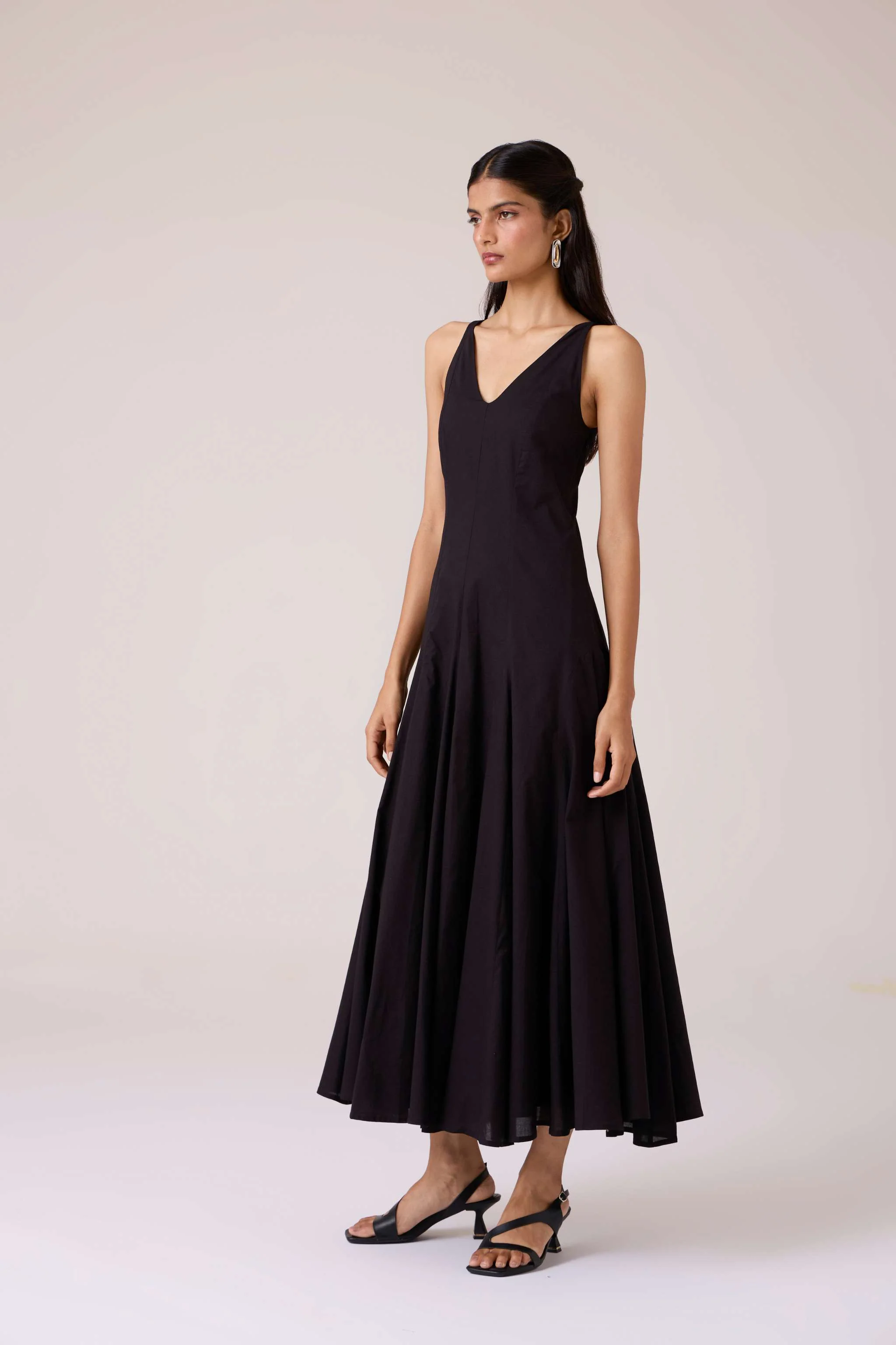 Aurora Black Panelled Dress - Image 2