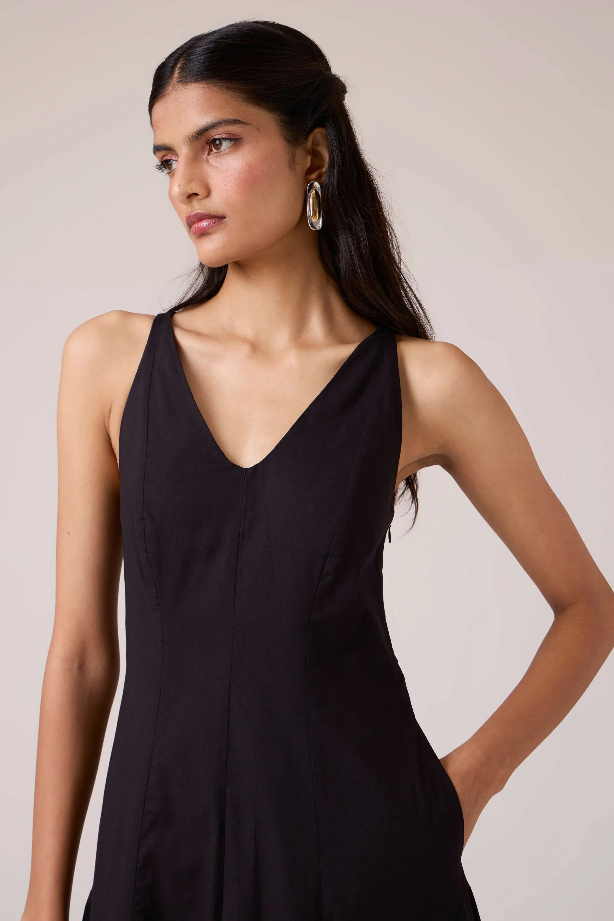 Aurora Black Panelled Dress - Image 6
