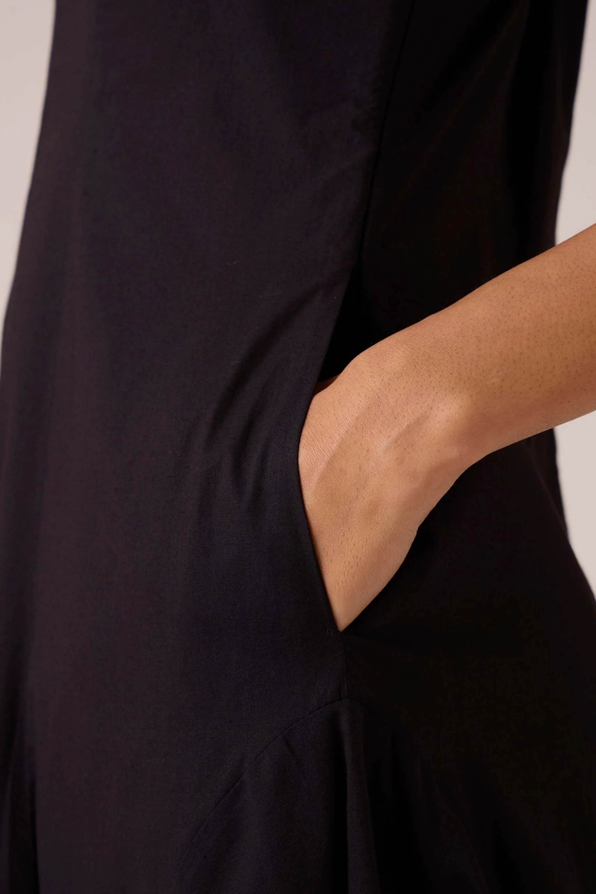 Aurora Black Panelled Dress - Image 7