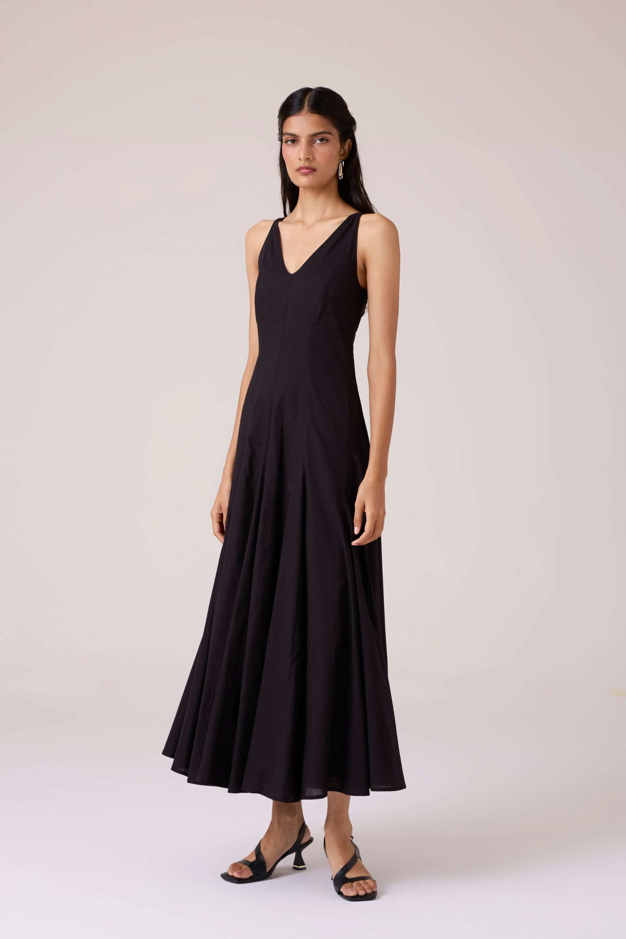 Aurora Black Panelled Dress - Image 8