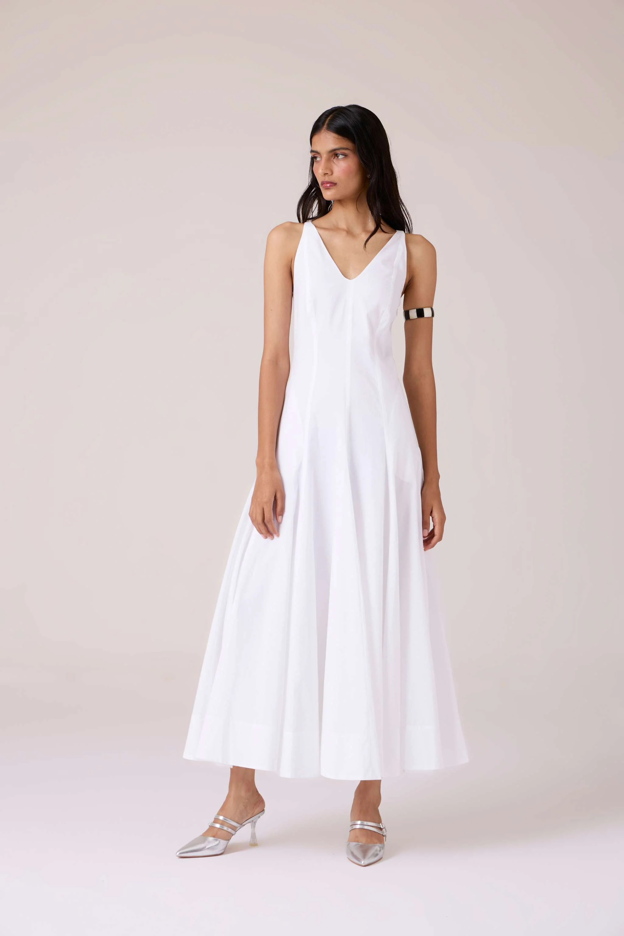 Aurora White Panelled Dress - Image 4