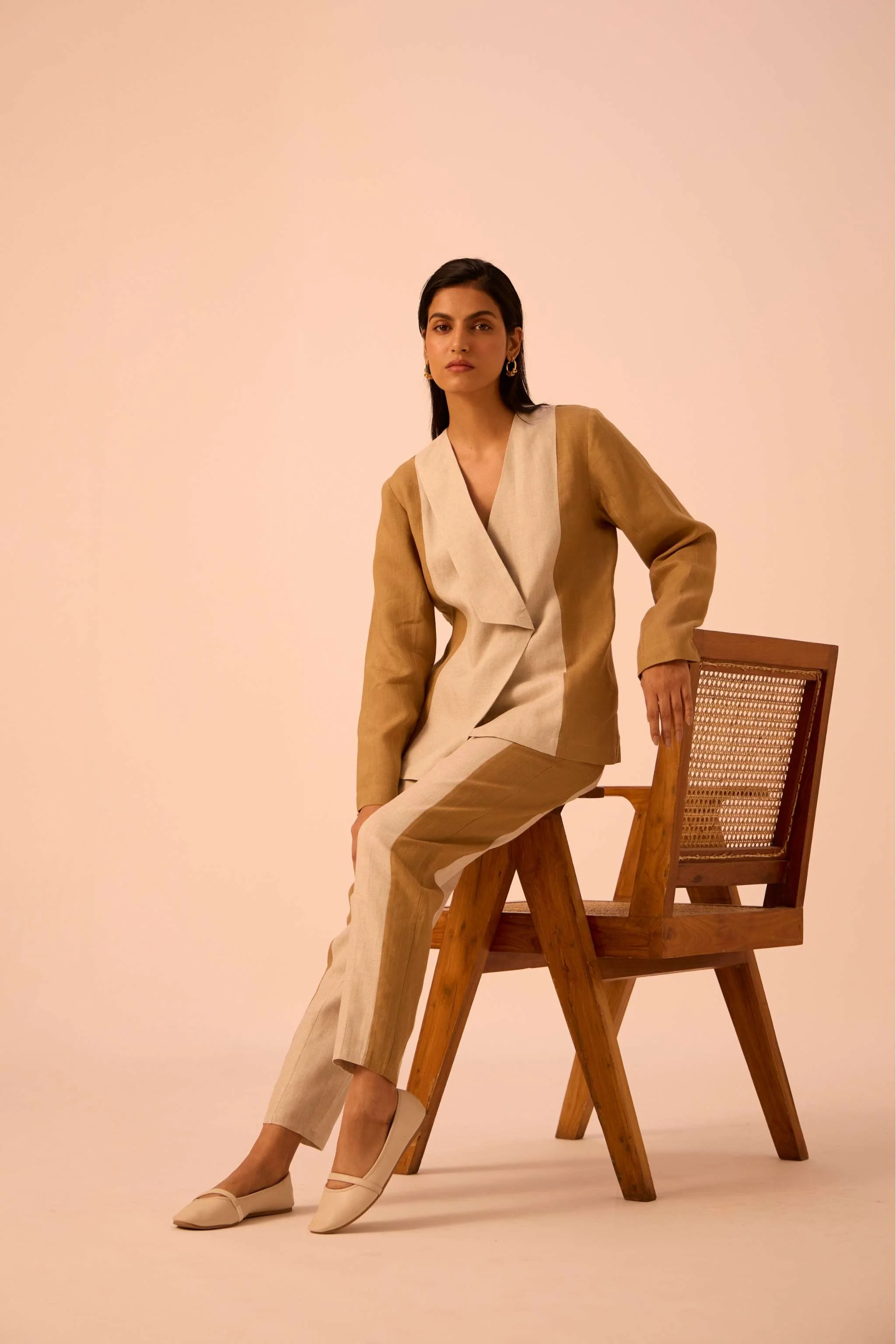 Dimtri Linen Panelled Set - Image 12