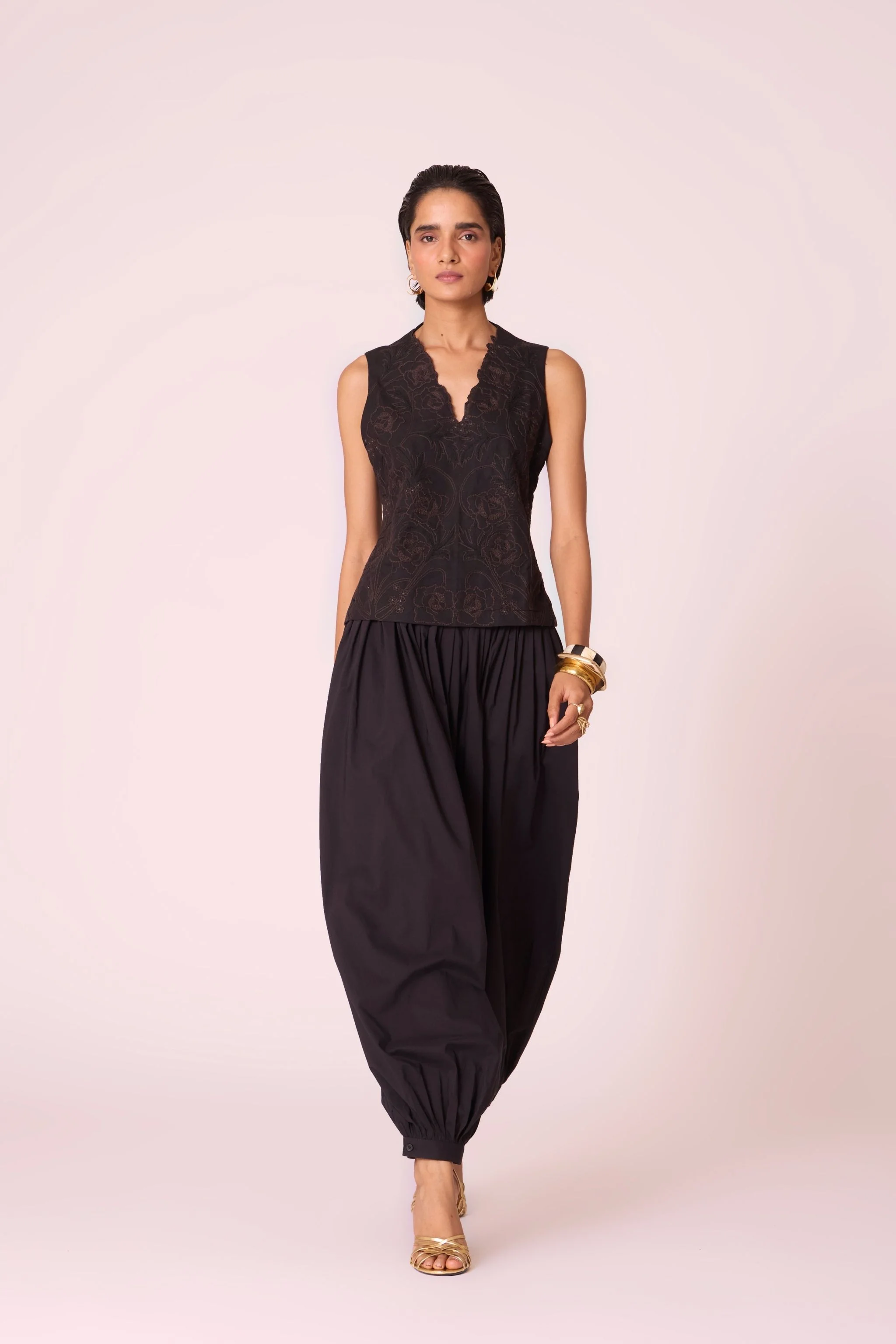 Katya Black Pleated Pants - Image 8