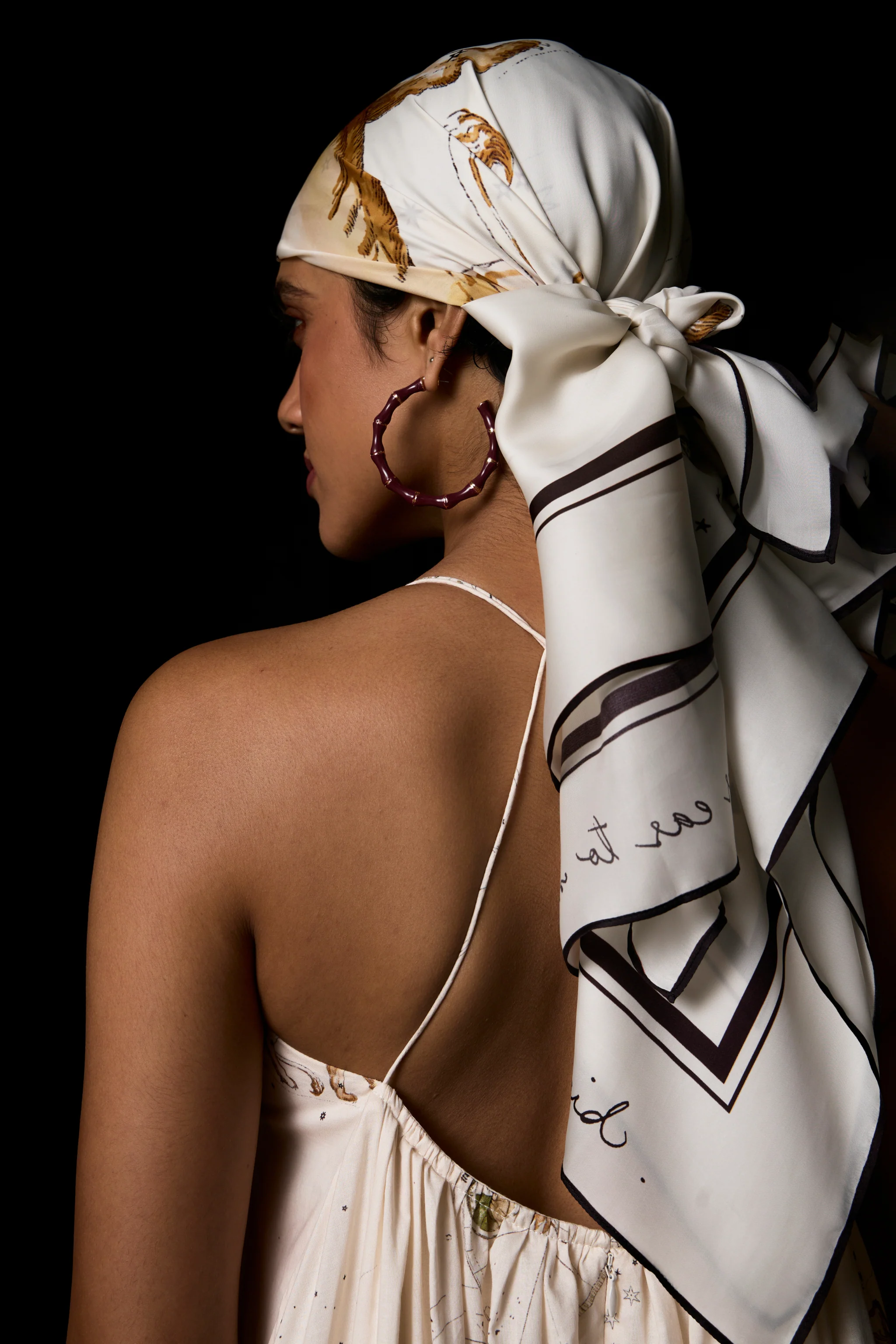 Leo Printed Satin Scarf - Image 4