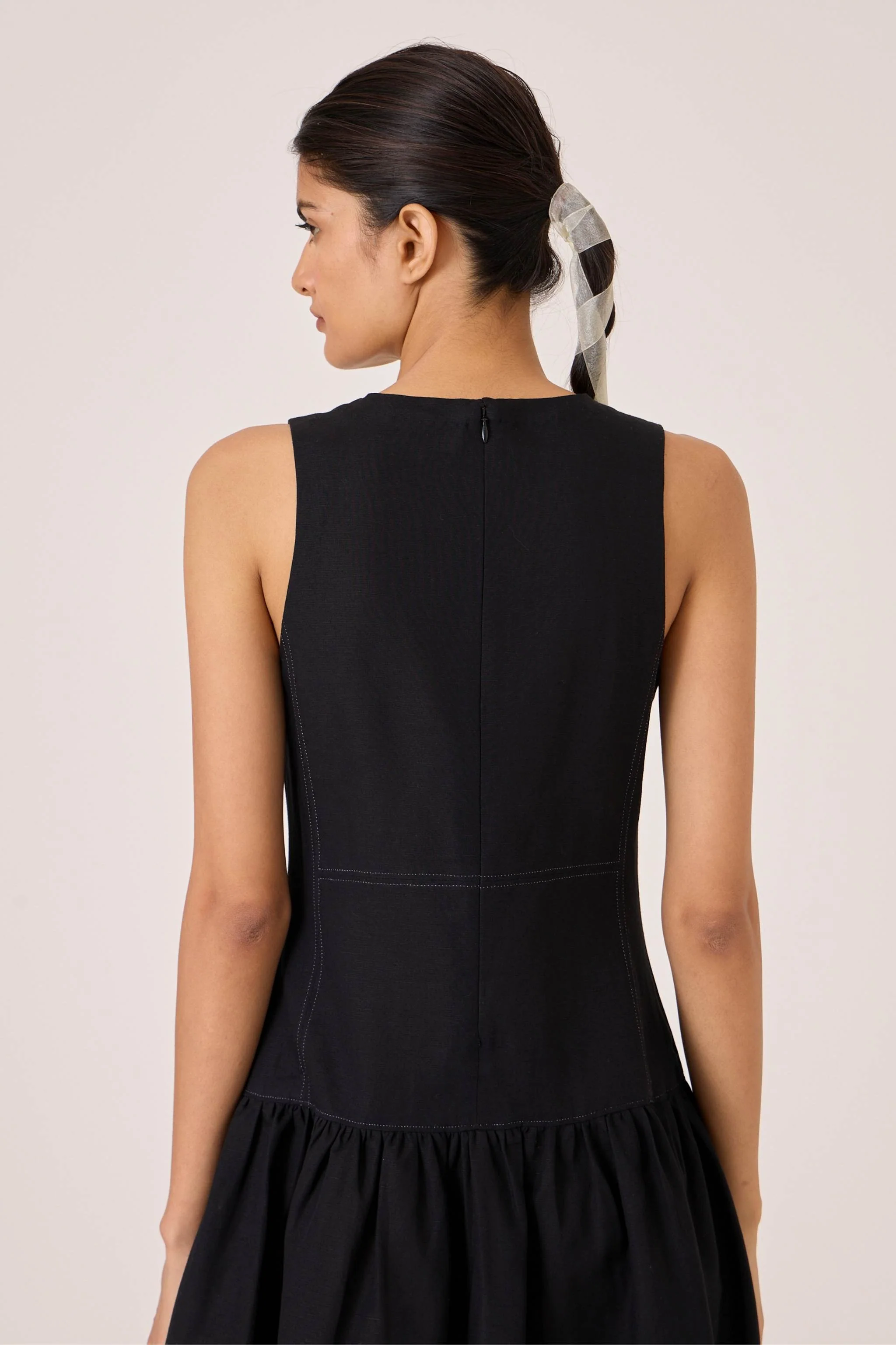Nuwan Black Quilted Dress - Image 10