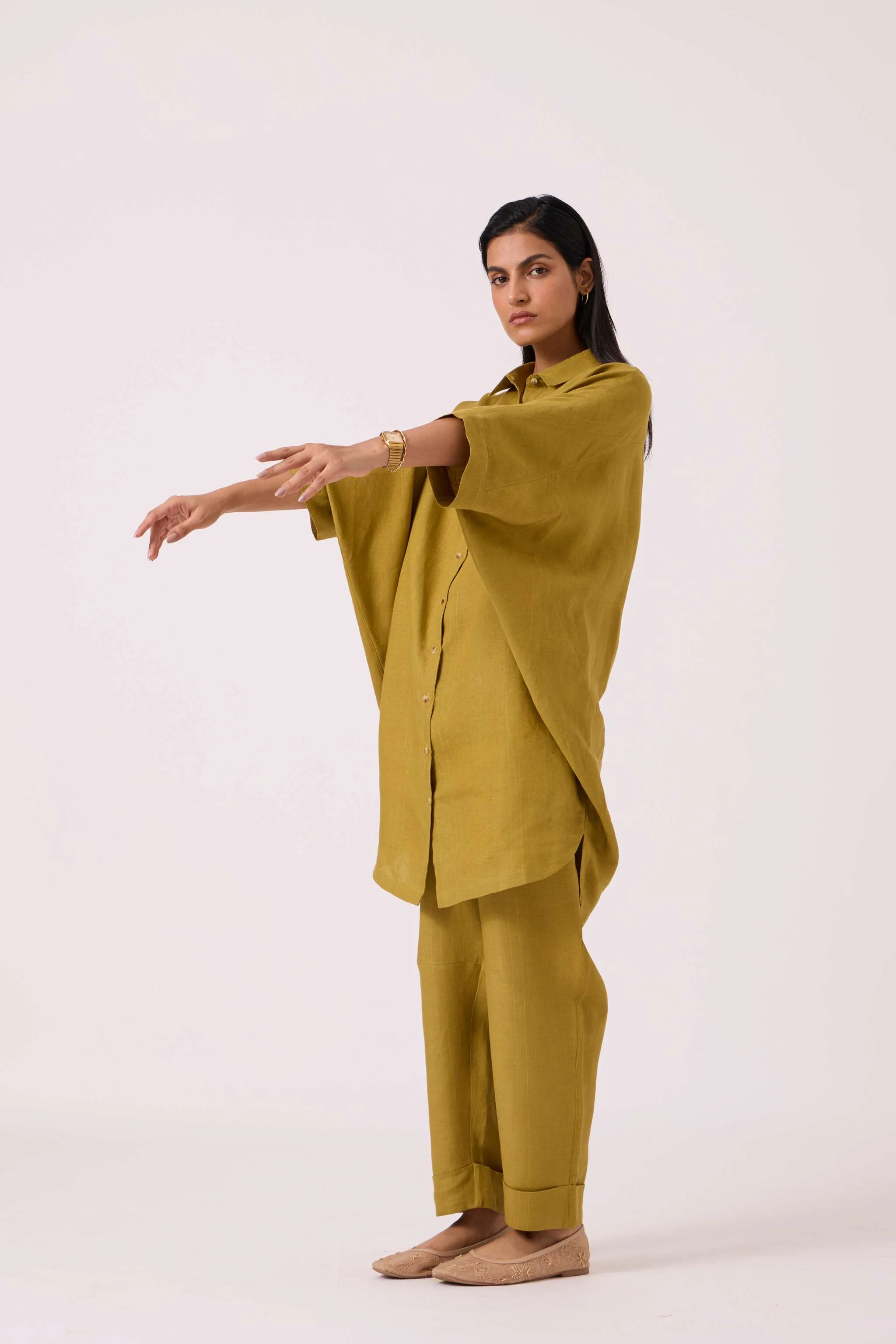 Perico Olive Linen Shirt - Image 9