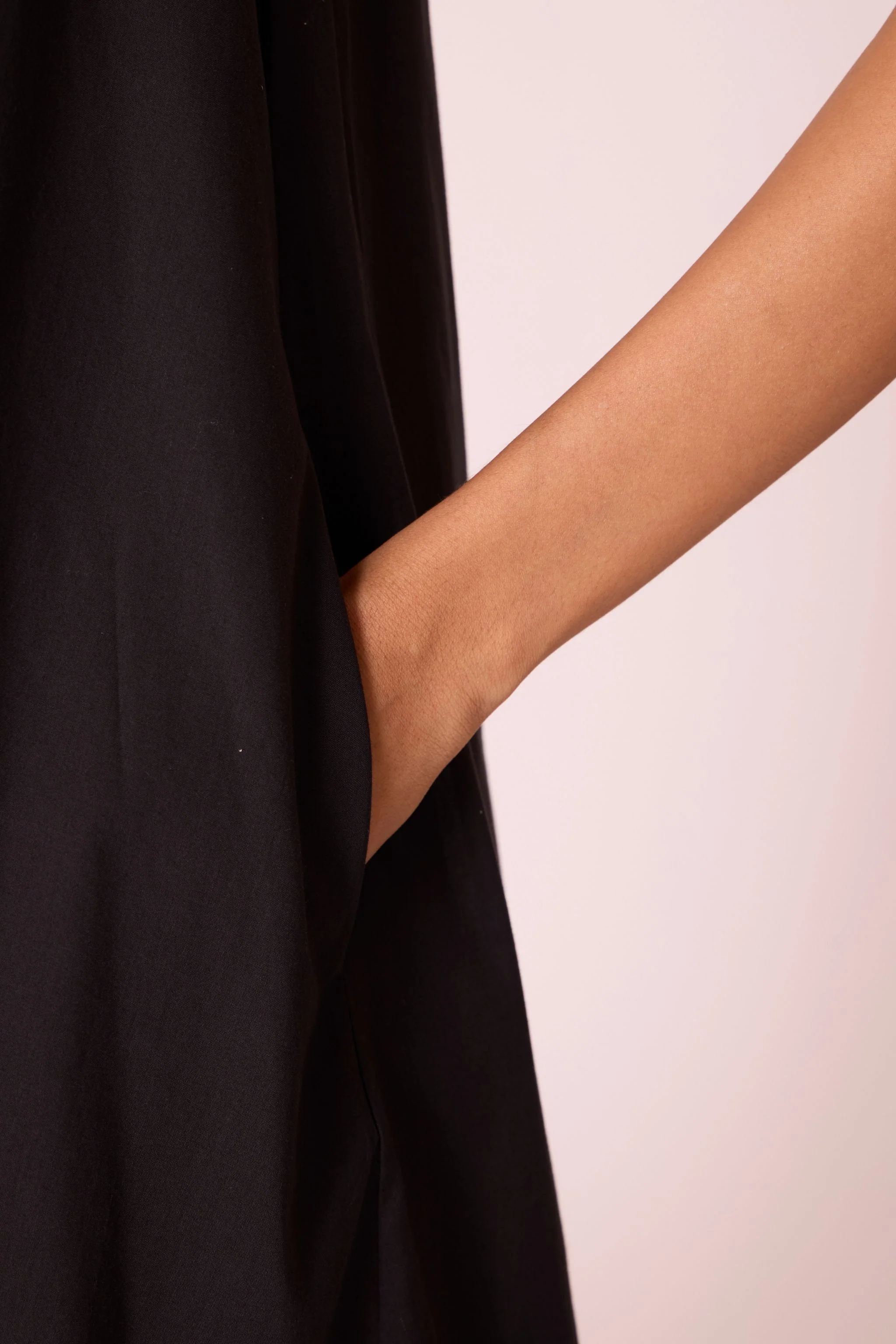 Sila Black Maxi Dress - Image 6