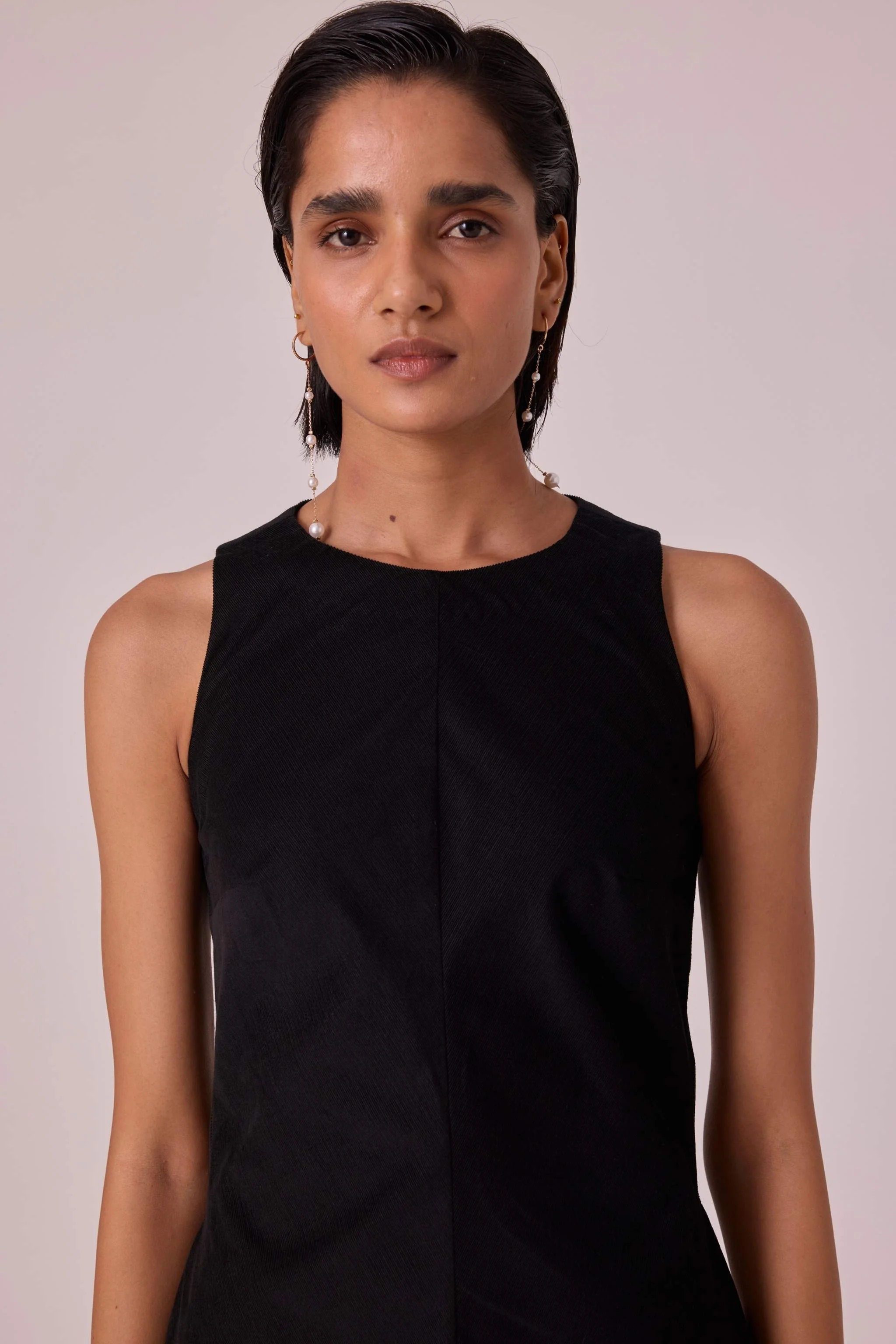 Sofia Black Needlecord Midi Dress - Image 4