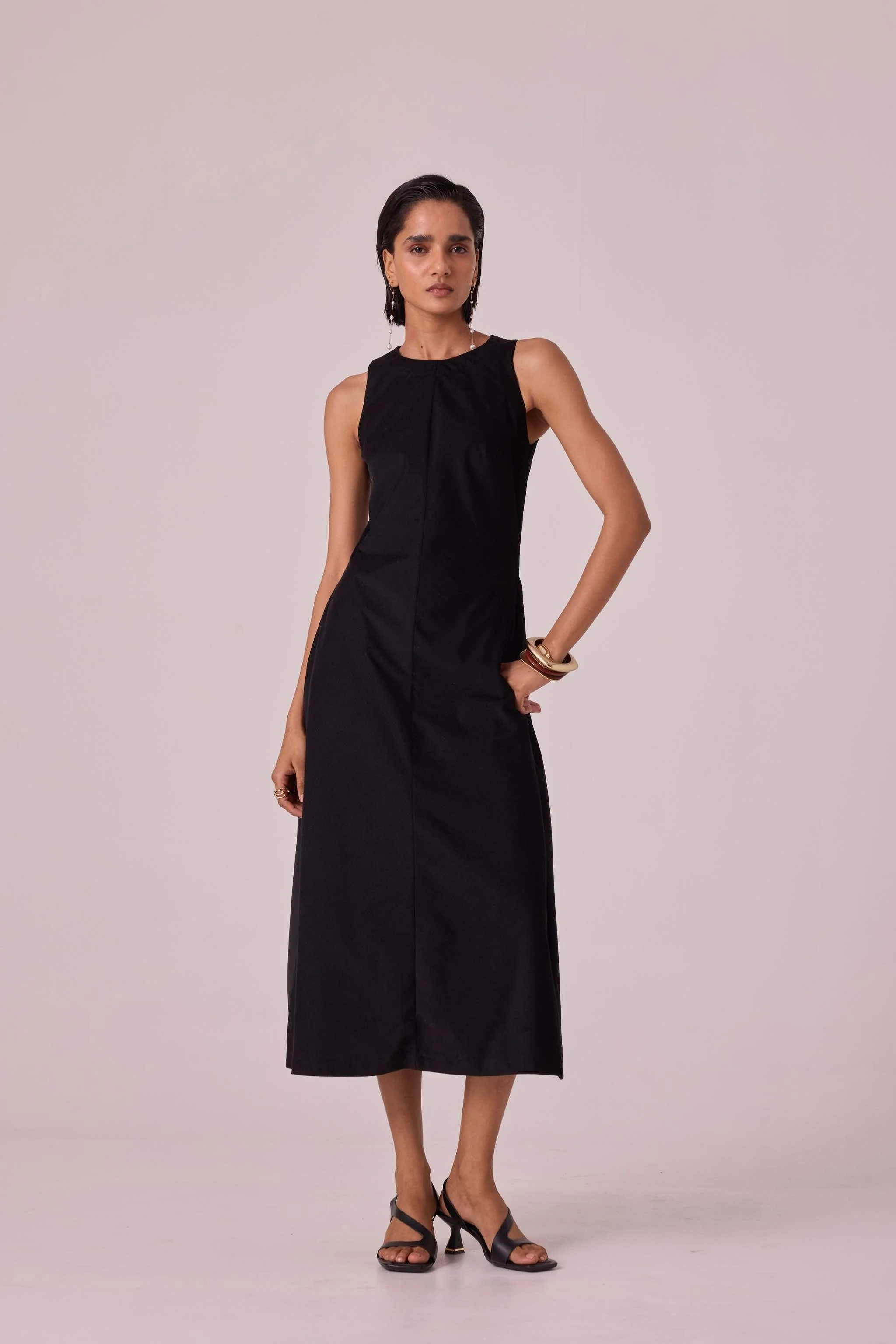 Sofia Black Needlecord Midi Dress - Image 8