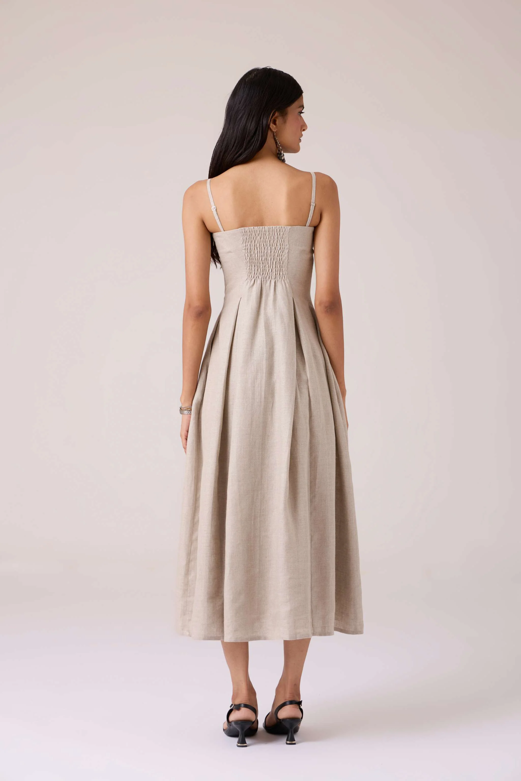 Suhjan Beige Linen Dress - Image 14