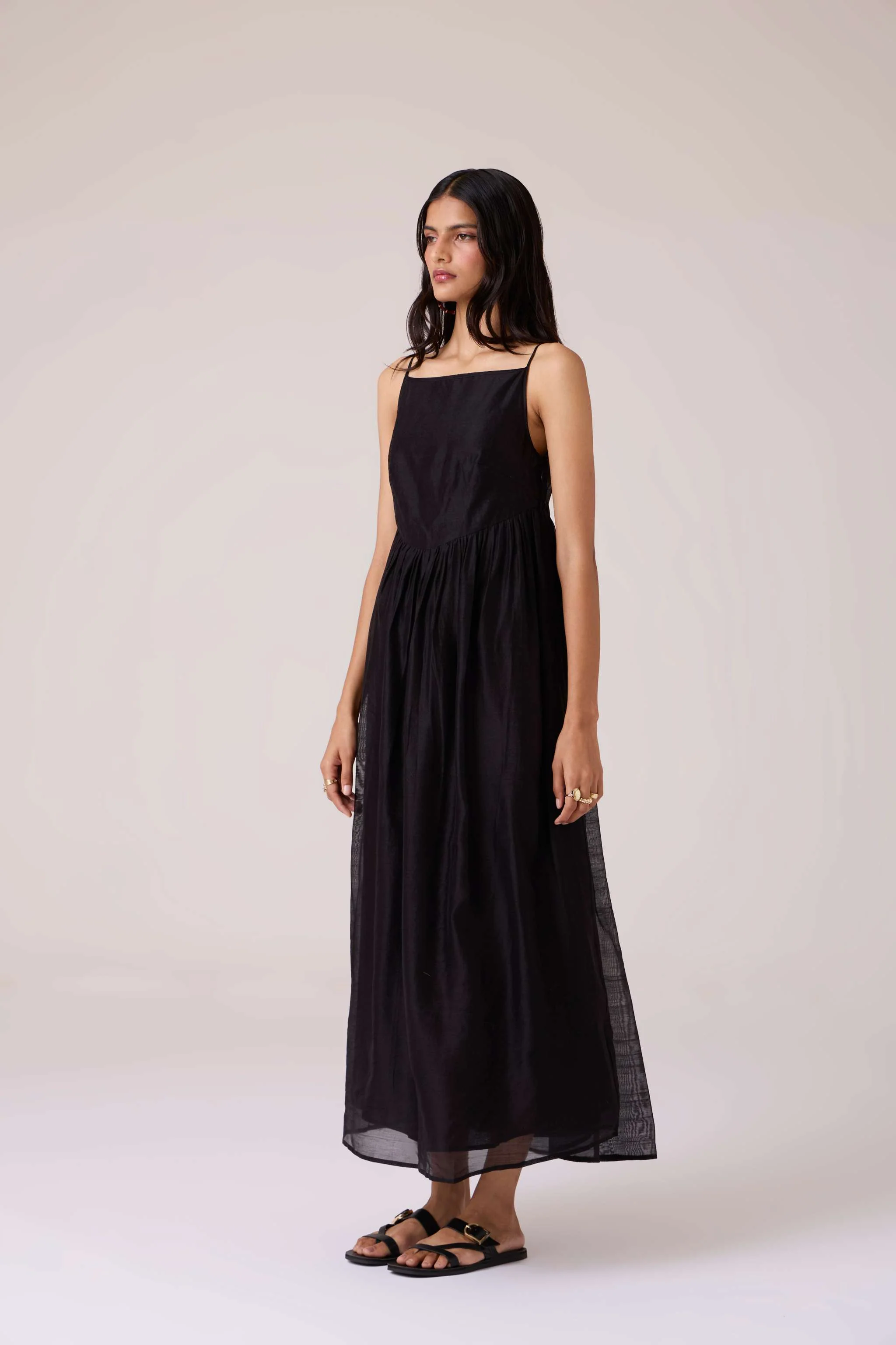 Vespera Black Handwoven Dress - Image 4