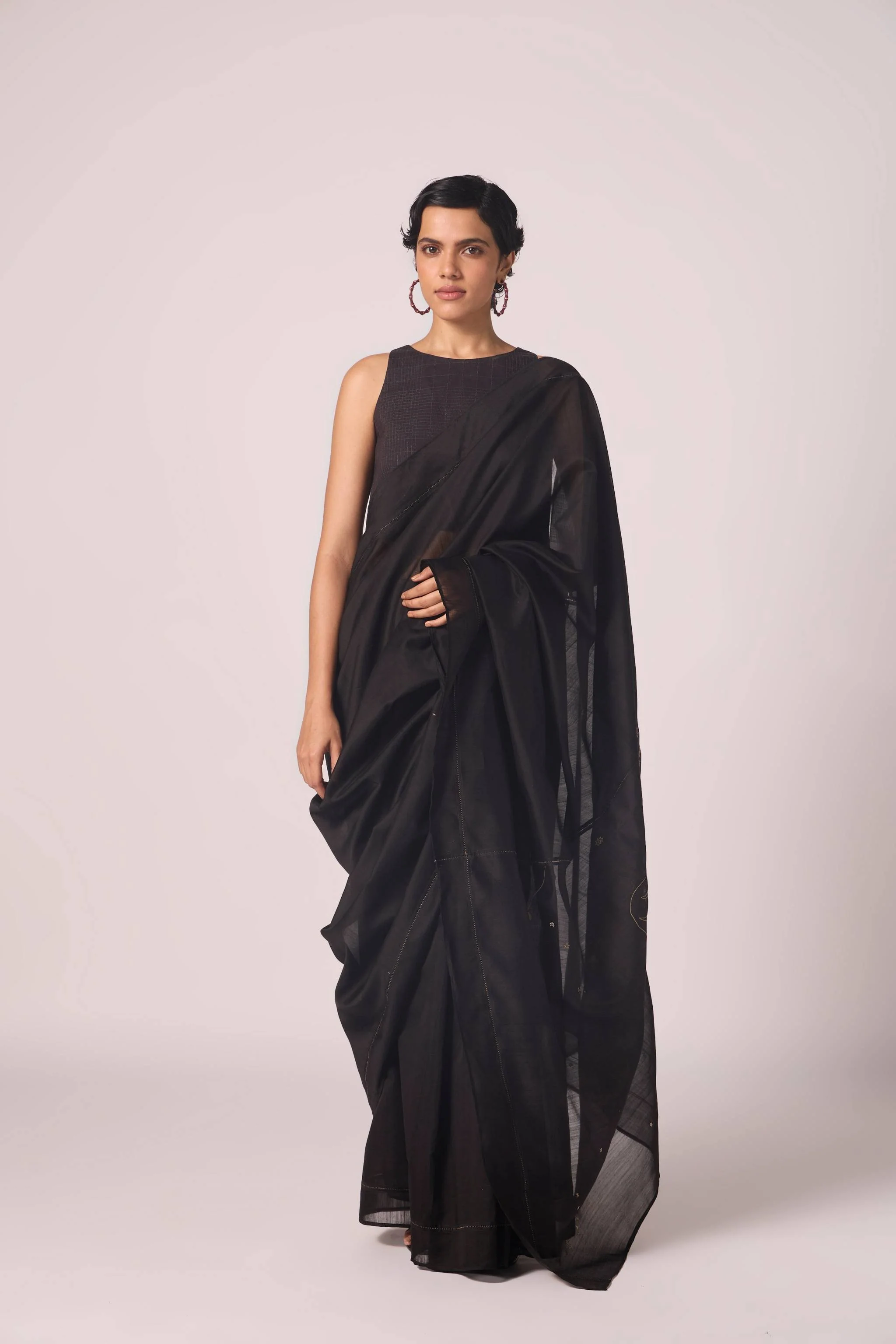Zuben Zodiac Black Handwoven Embroidered Saree - Image 7