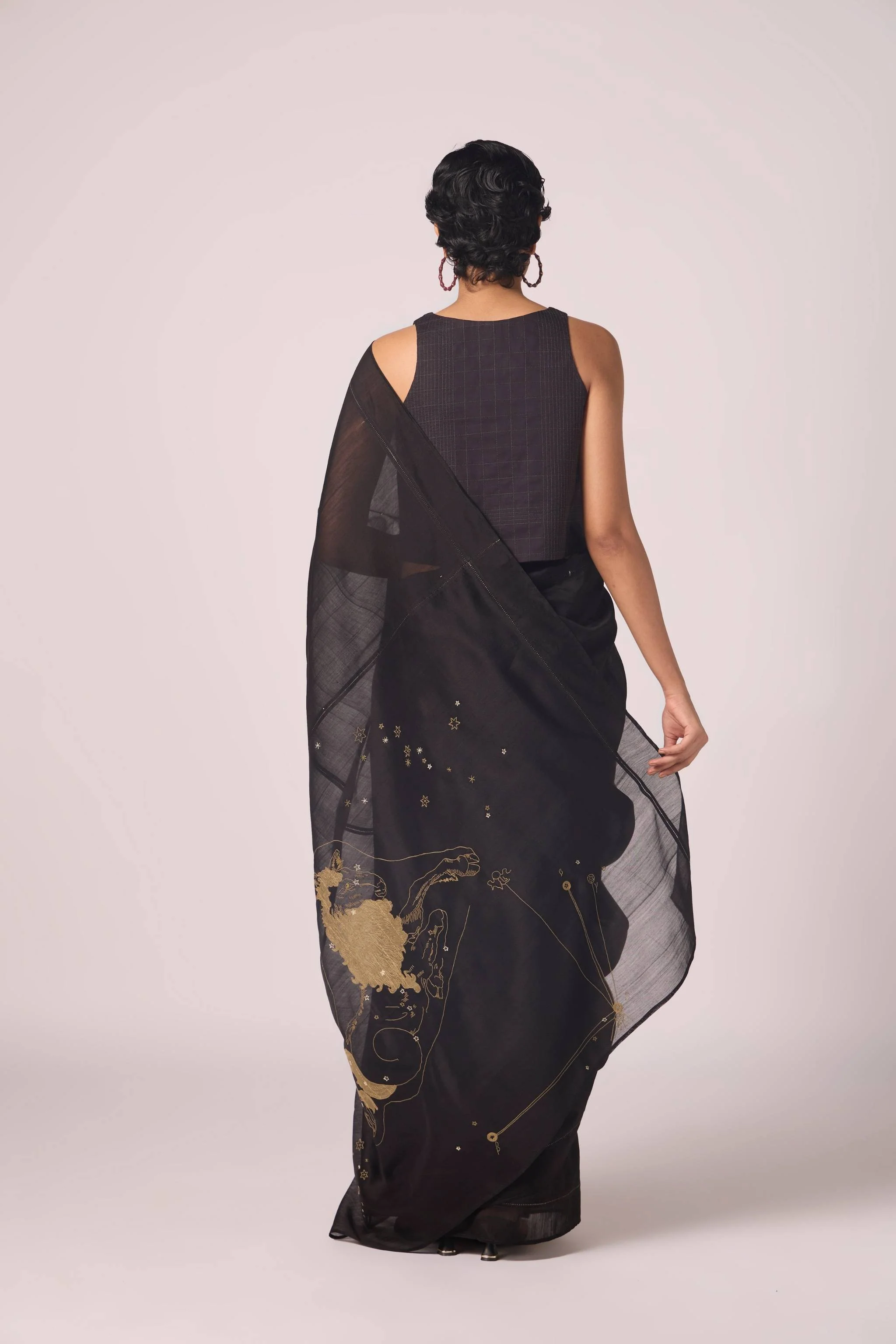 Zuben Zodiac Black Handwoven Embroidered Saree - Image 8